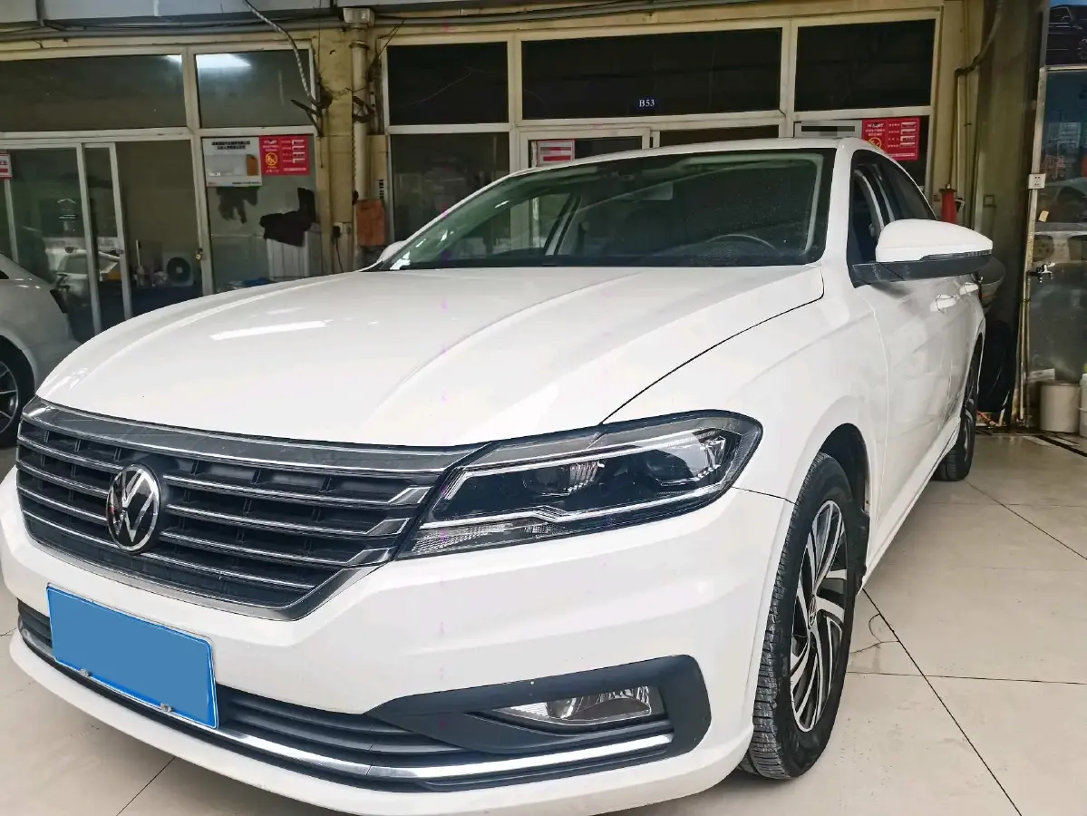 2022 Volkswagen Lavida 1.5L 113HP L4 6AT