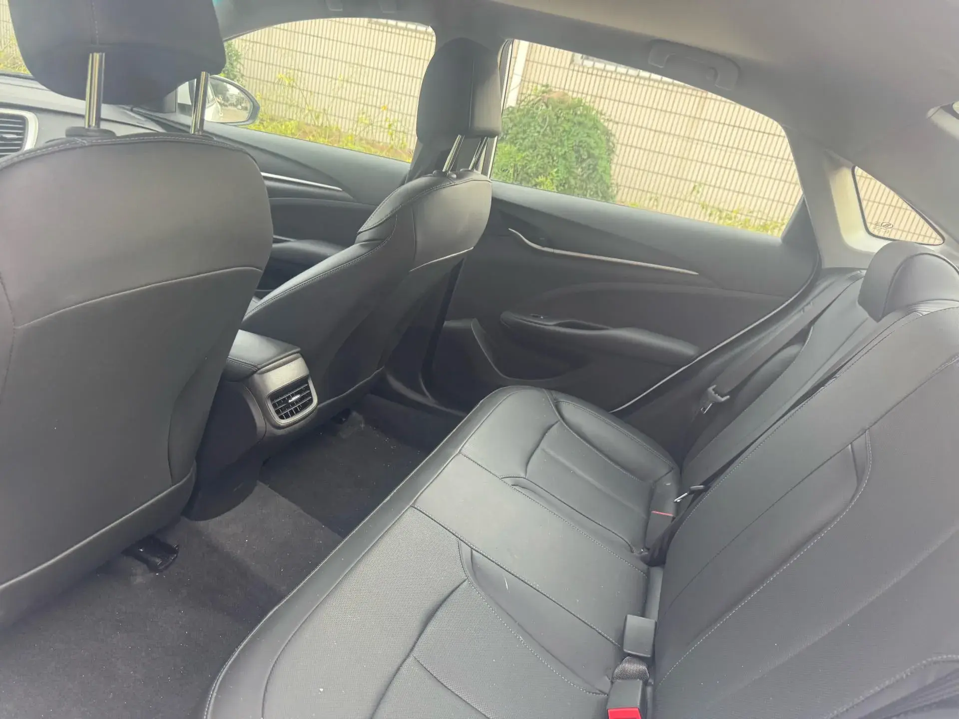 2021 BUICK EXCELLE thumbnail 4