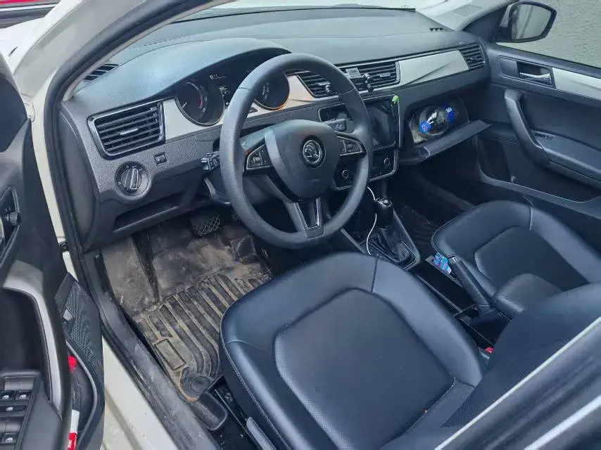 2020 SKODA RAPID thumbnail 3