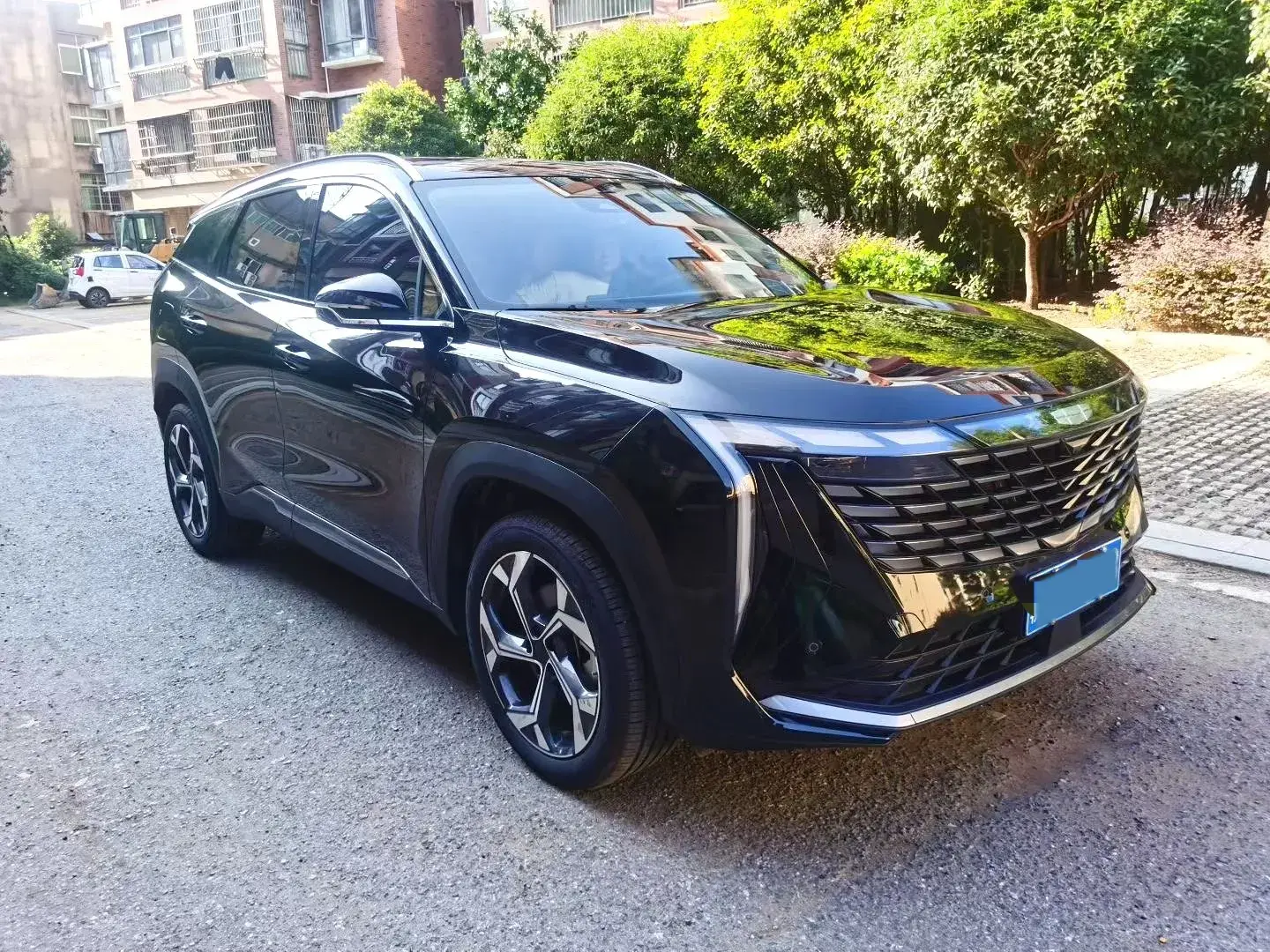 2023 GEELY STARRAY thumbnail 3