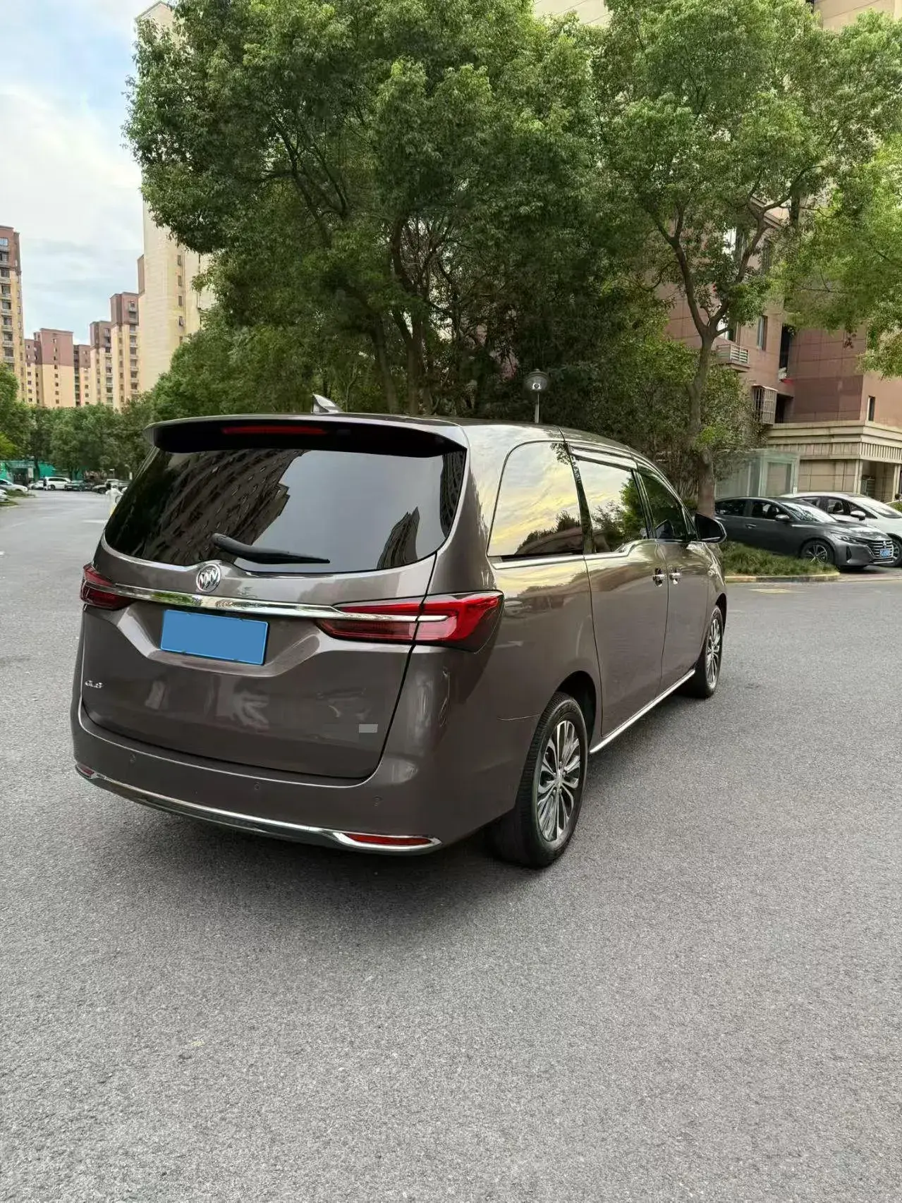 2023 BUICK GL8 thumbnail 4