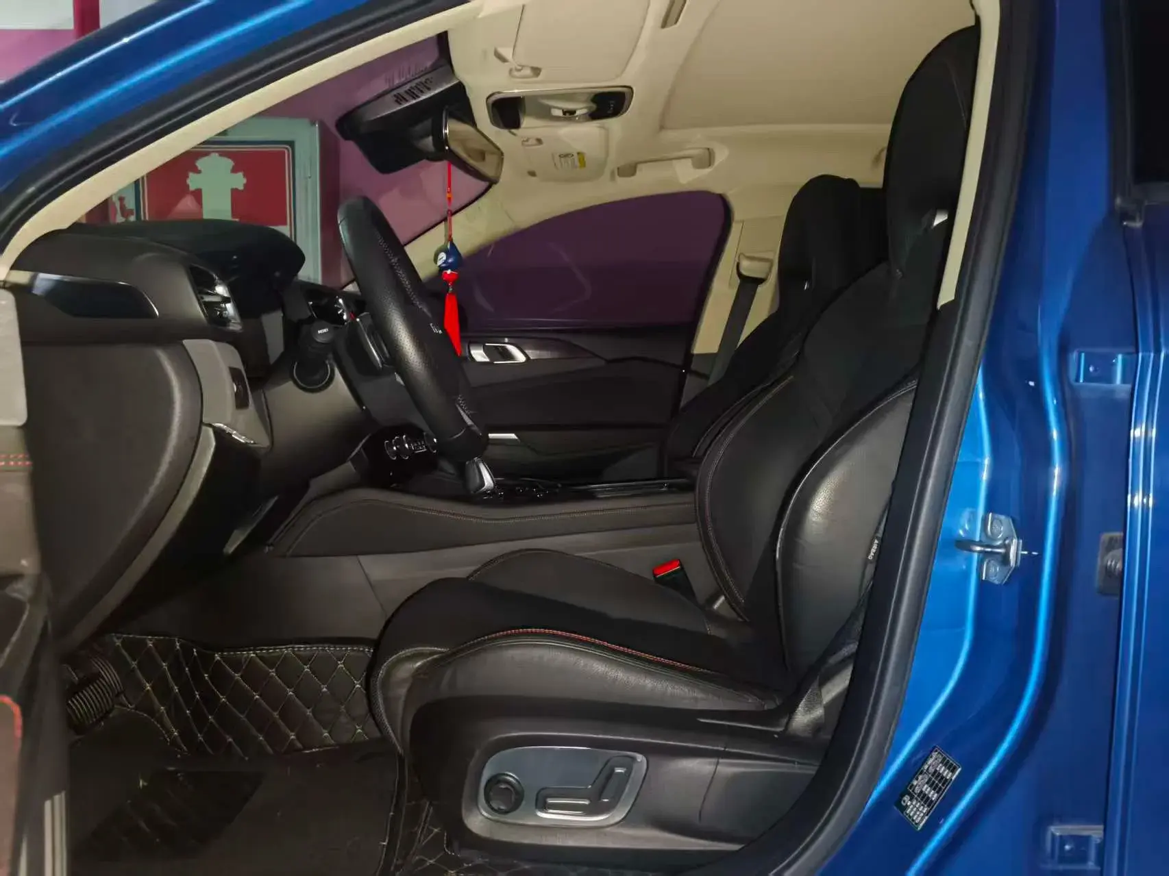 2018 LYNK&CO 02 thumbnail 2