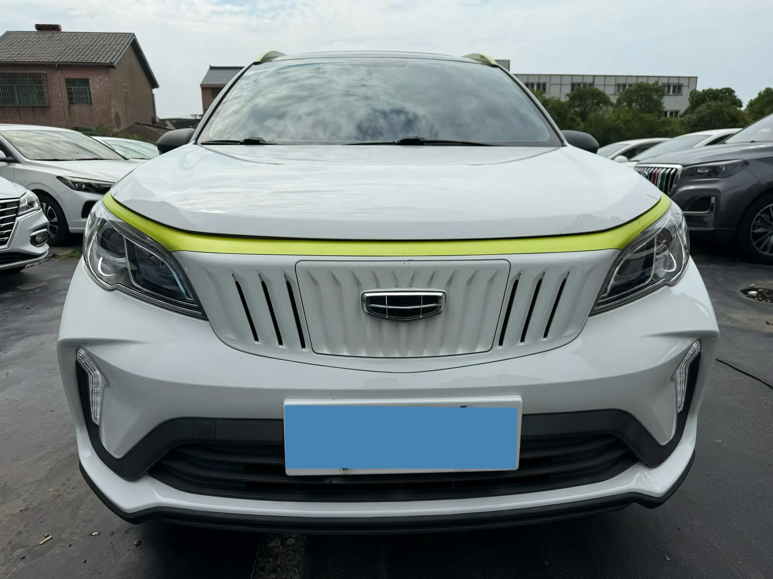 2021 GEOMETRY EX3 thumbnail 3