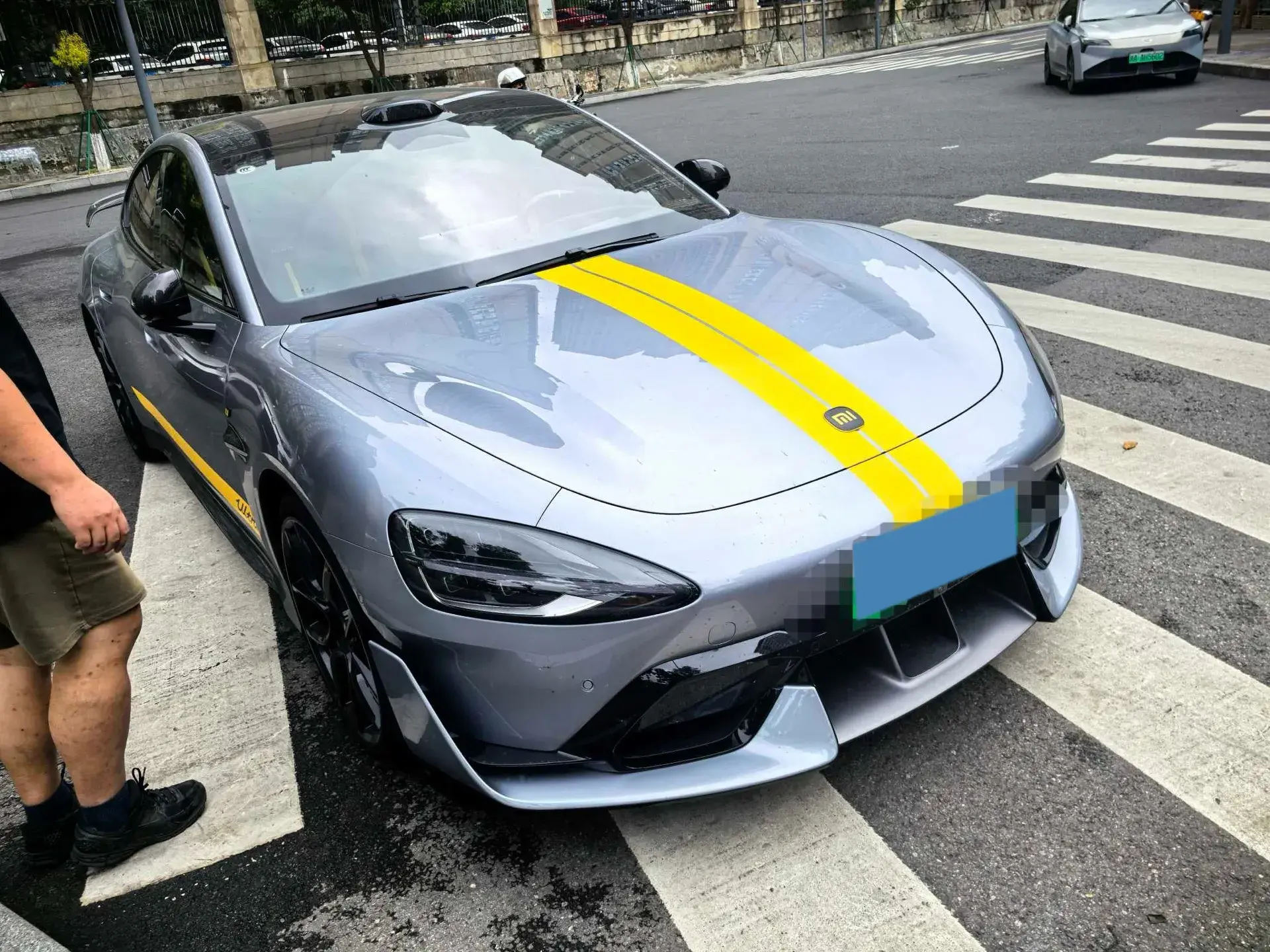 2025 MI SU7 thumbnail 2