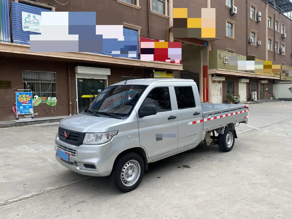 2019 WuLing RongGuang New Truck 1.8L 133HP L4 5MT