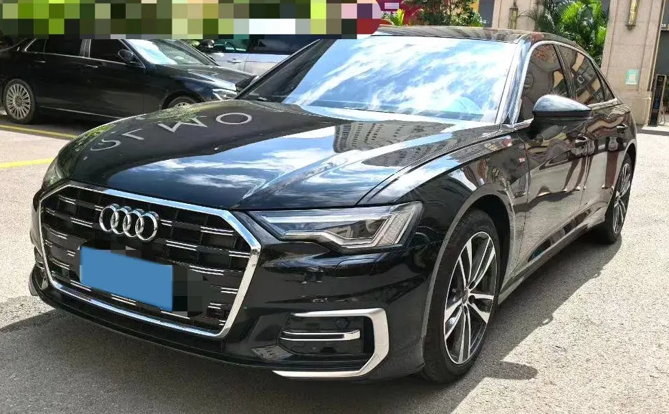 2023 AUDI A6L view 1