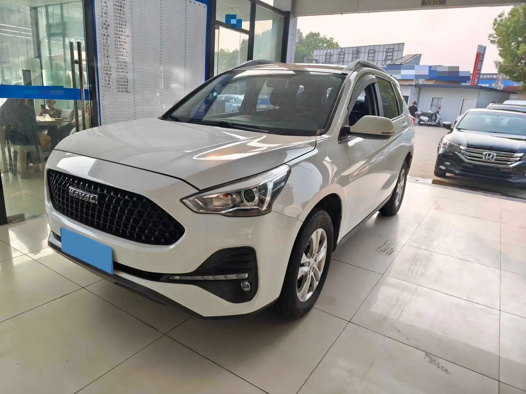 2019 HAVAL M6 view 1