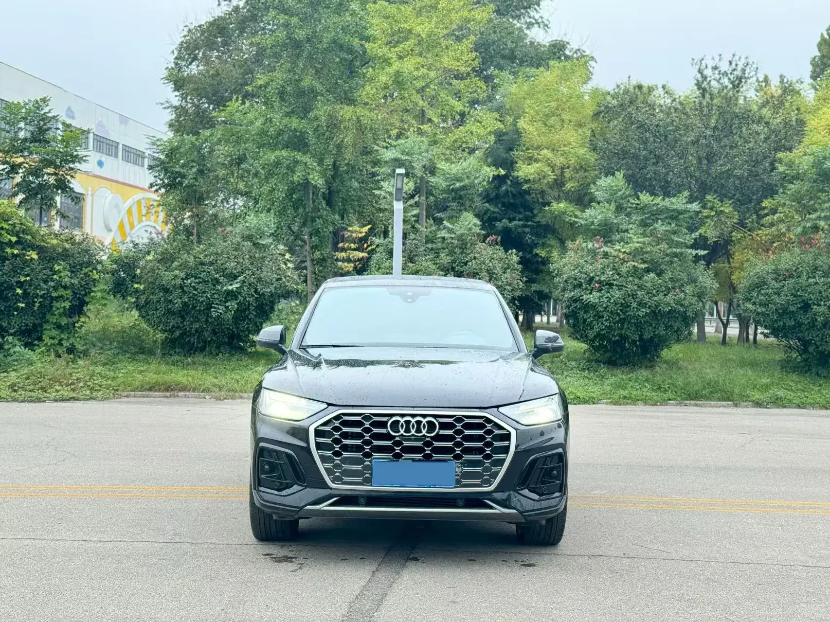 2021 AUDI Q5L thumbnail 2
