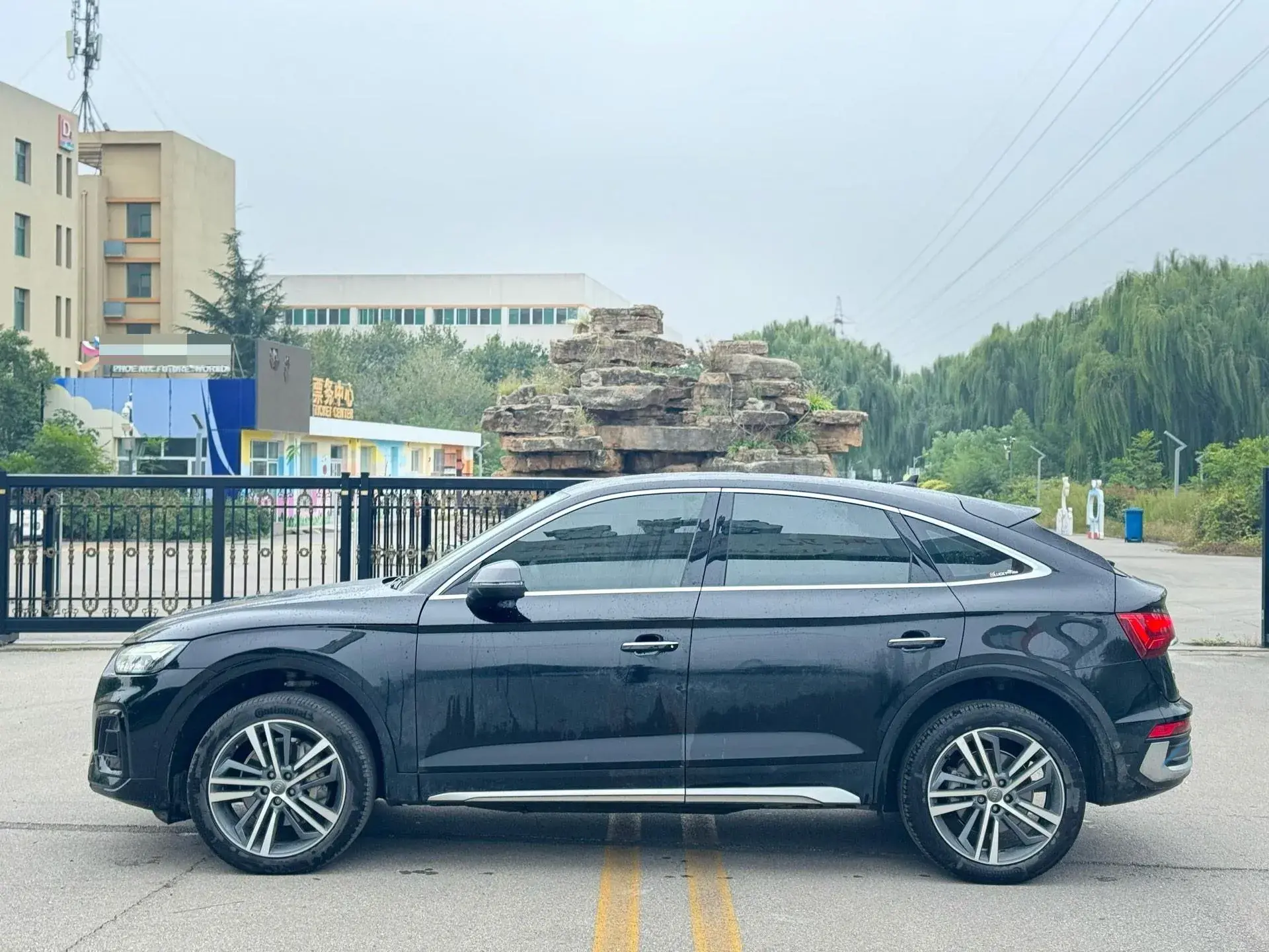 2021 AUDI Q5L thumbnail 3