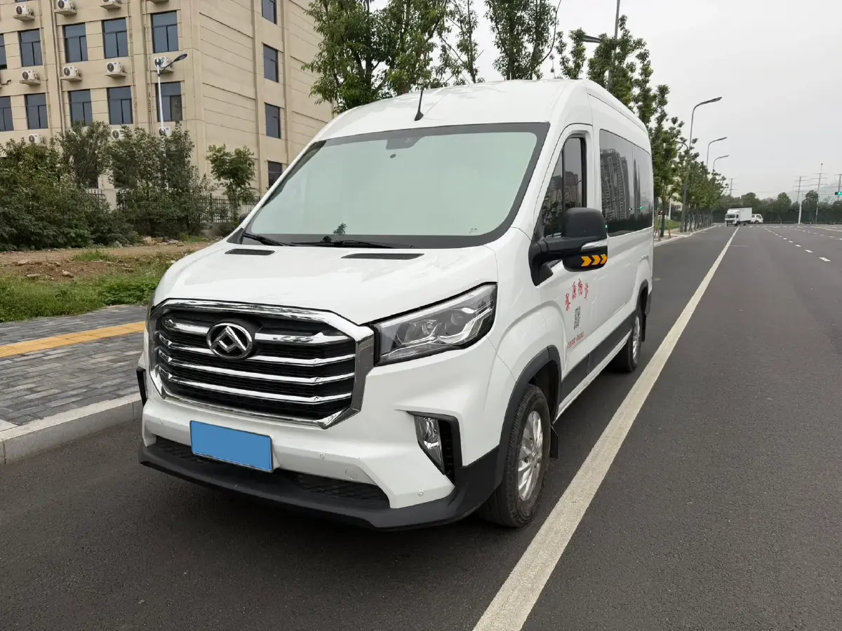 2020 MAXUS XinTu V90 2.0T 148HP L4 6MT