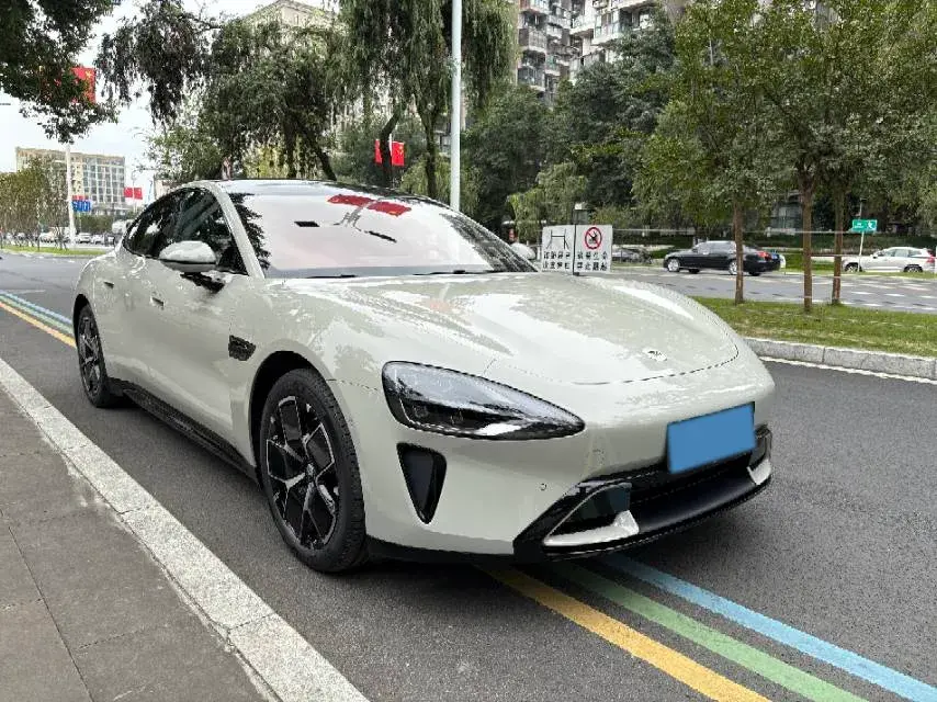 2024 MI SU7 thumbnail 3