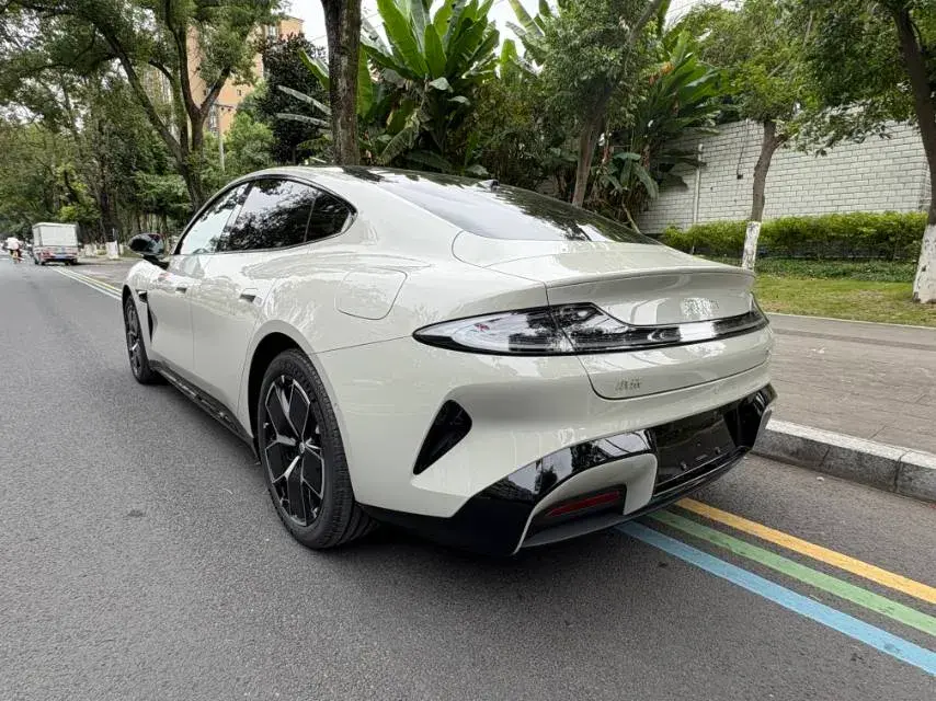 2024 MI SU7 thumbnail 4