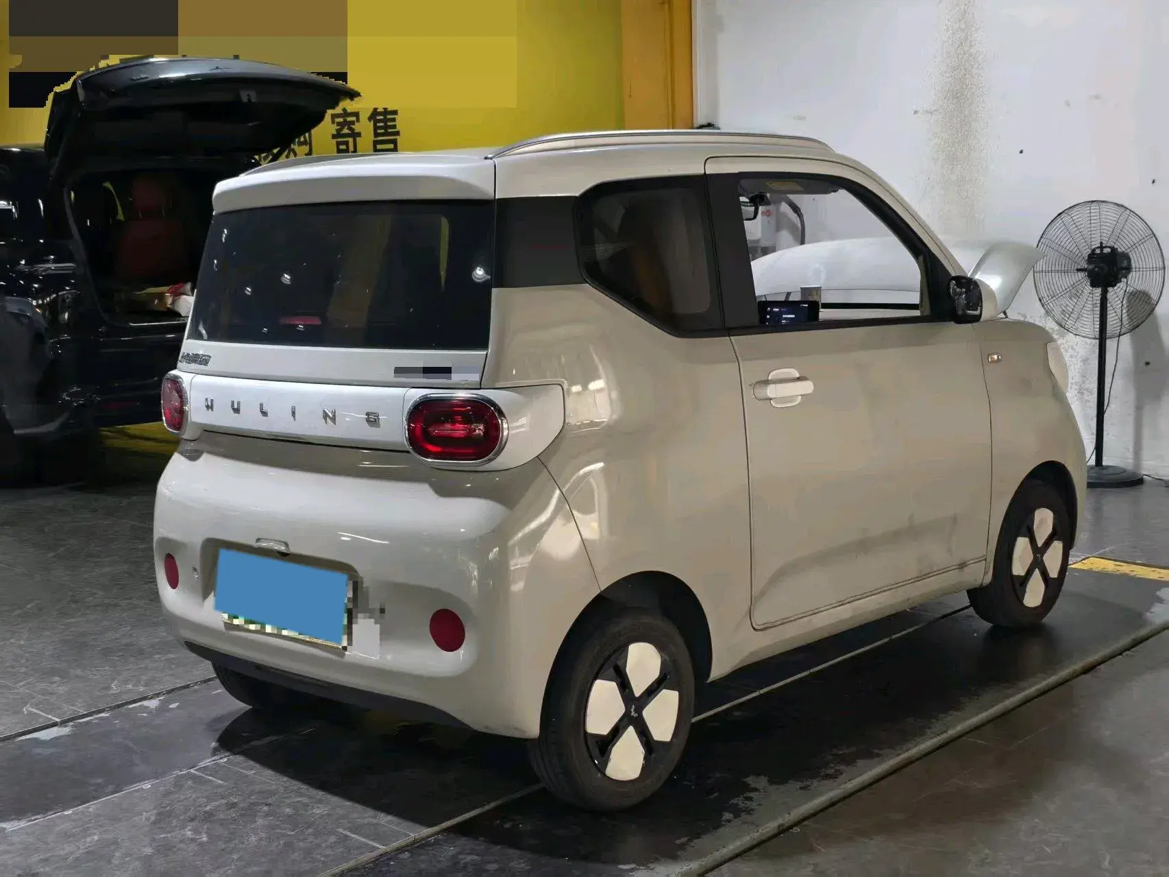 2024 WULING HONGGUANG thumbnail 3
