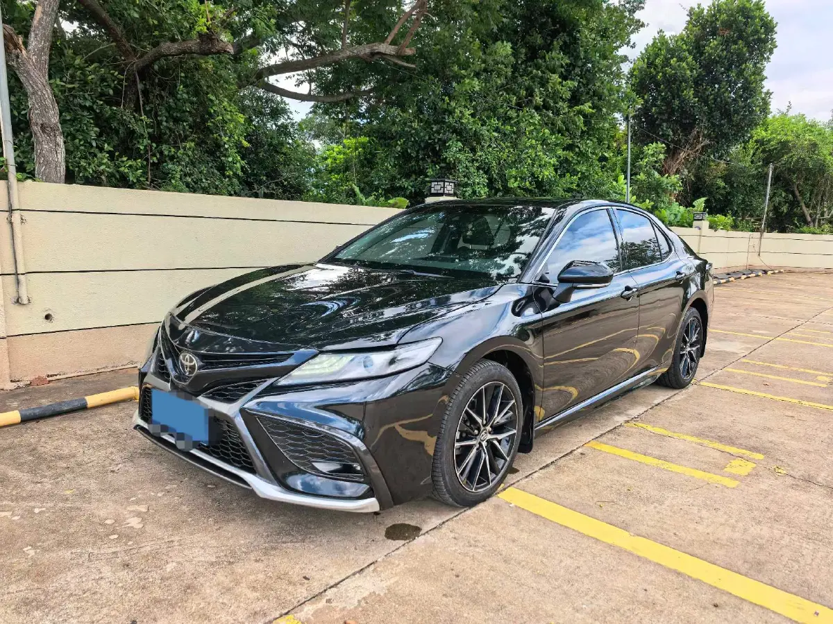 2021 Toyota Camry 2.0L 178HP L4 CVT