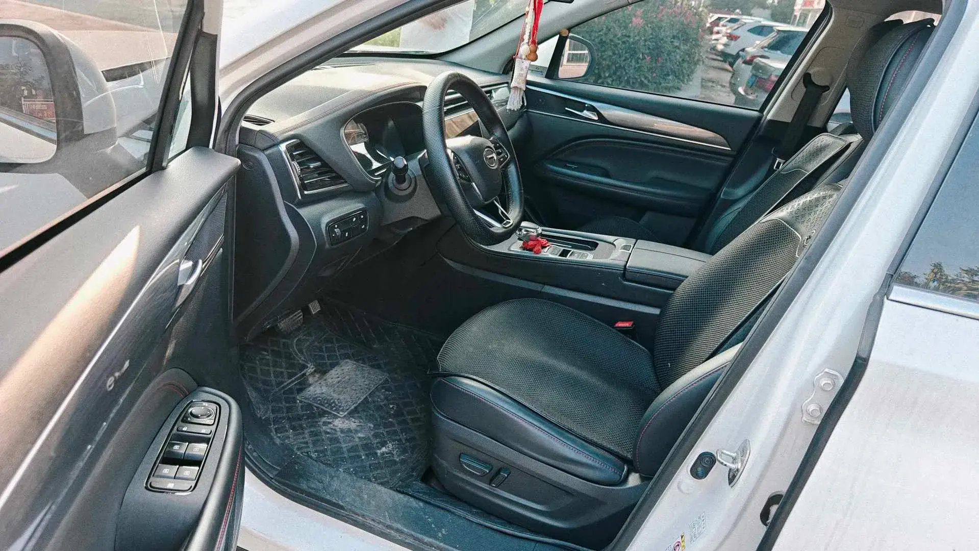 2022 GAC TRUMPCHI thumbnail 3