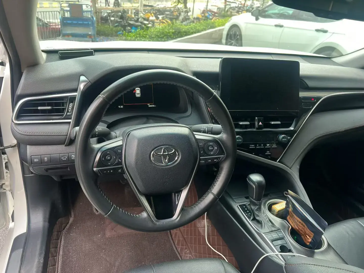 2021 TOYOTA CAMRY thumbnail 3