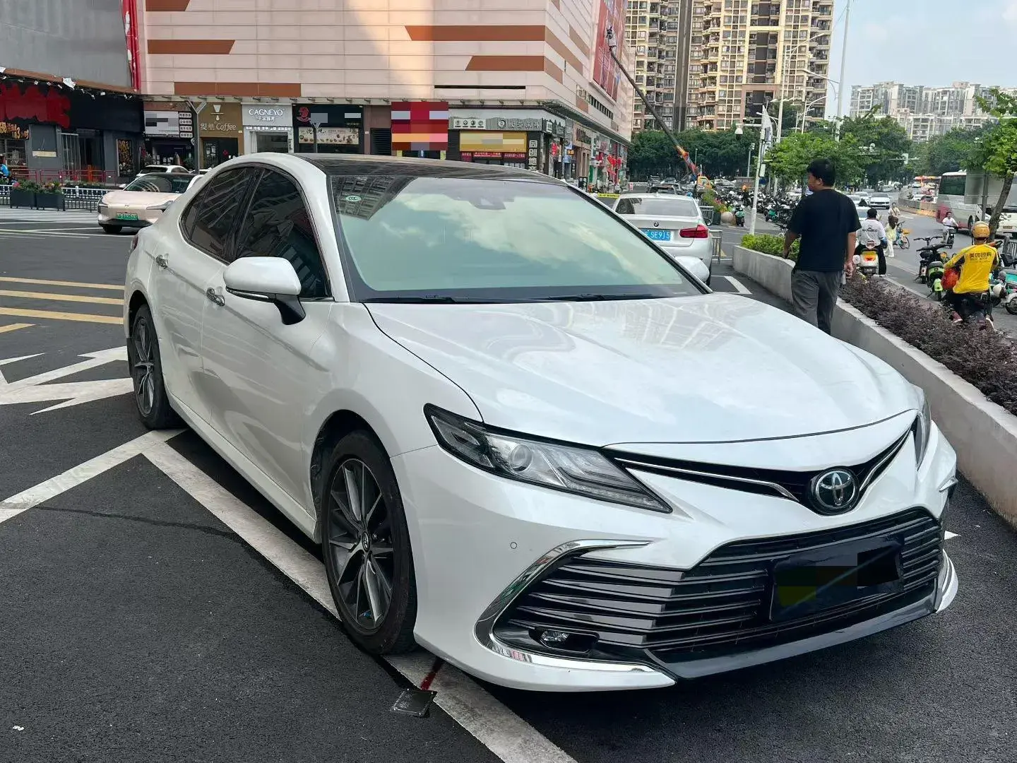 2021 TOYOTA CAMRY thumbnail 2