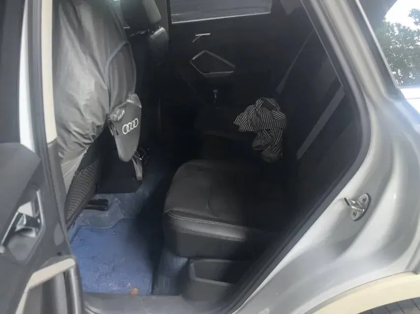 2021 AUDI Q3 thumbnail 3