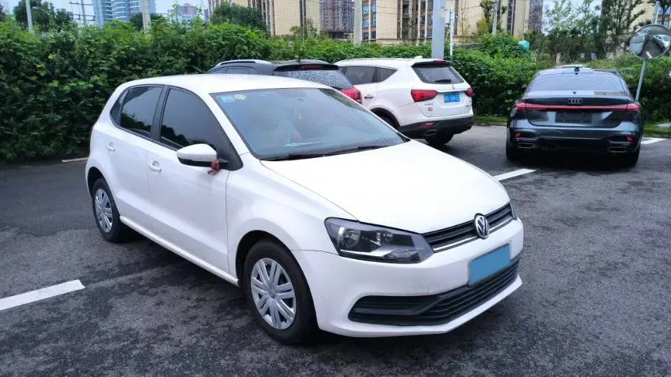 2018 VOLKSWAGEN POLO thumbnail 3
