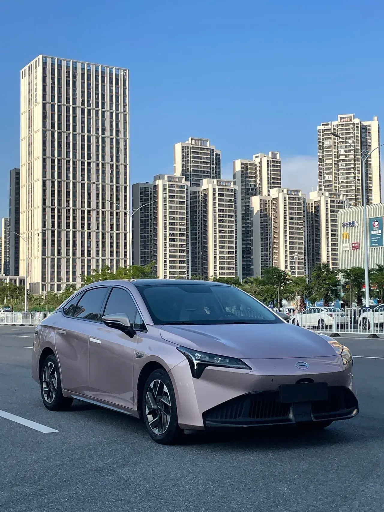 2021 AION S thumbnail 3