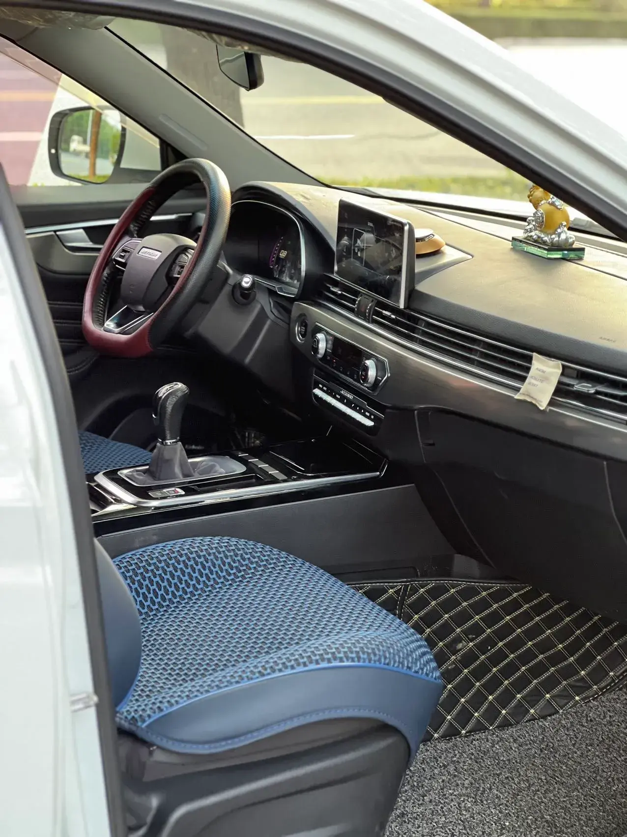 2019 JETOUR X70S thumbnail 4