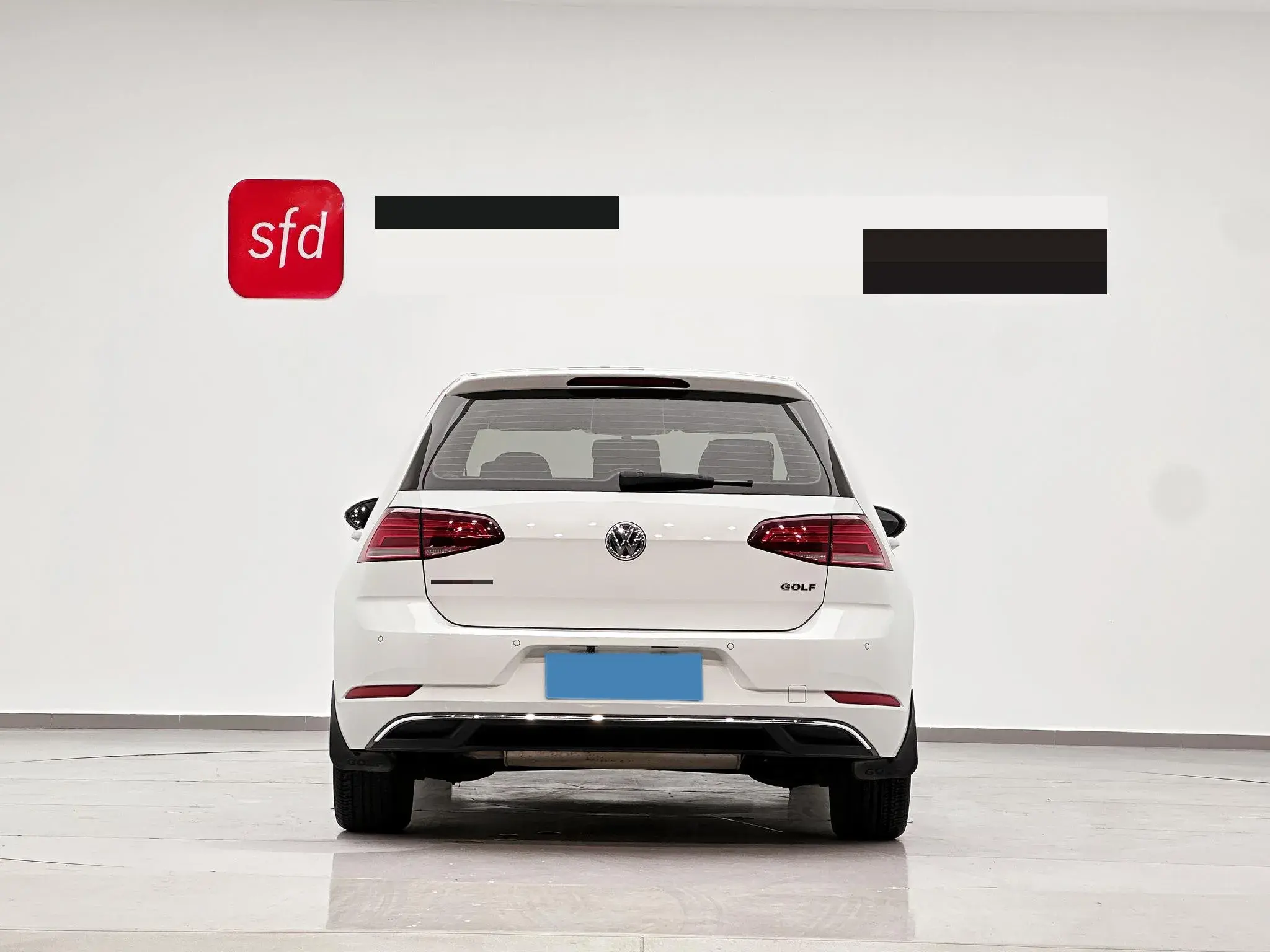 2018 VOLKSWAGEN GOLF thumbnail 4