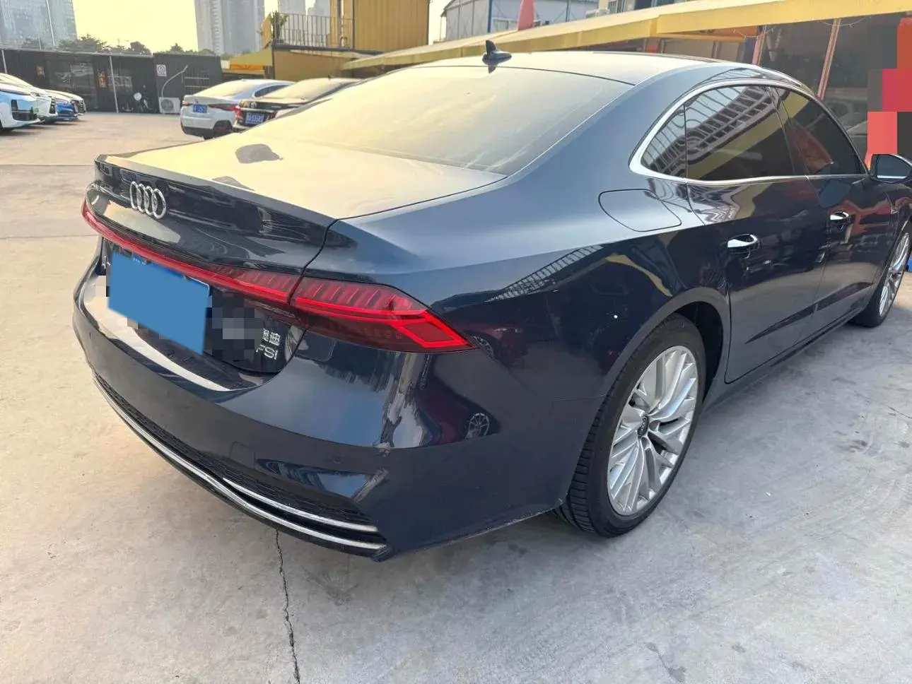 2022 AUDI A7L thumbnail 3