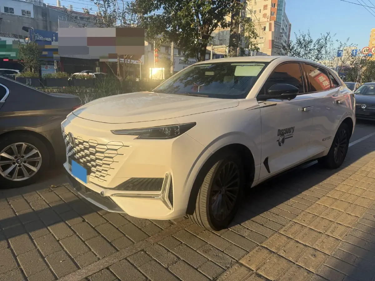 2021 ChangAn UNI-K 2.0T 233HP L4 8AT