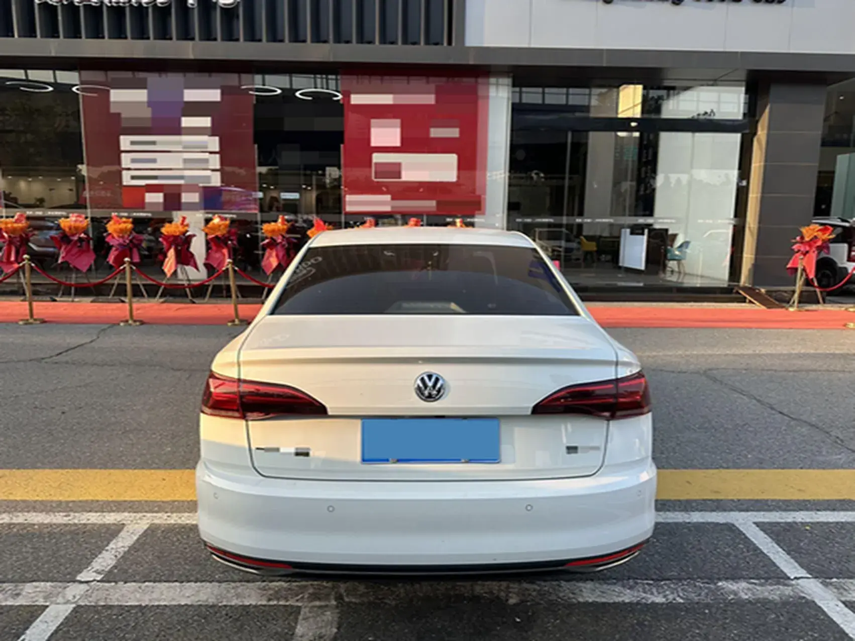 2020 VOLKSWAGEN BORA thumbnail 4