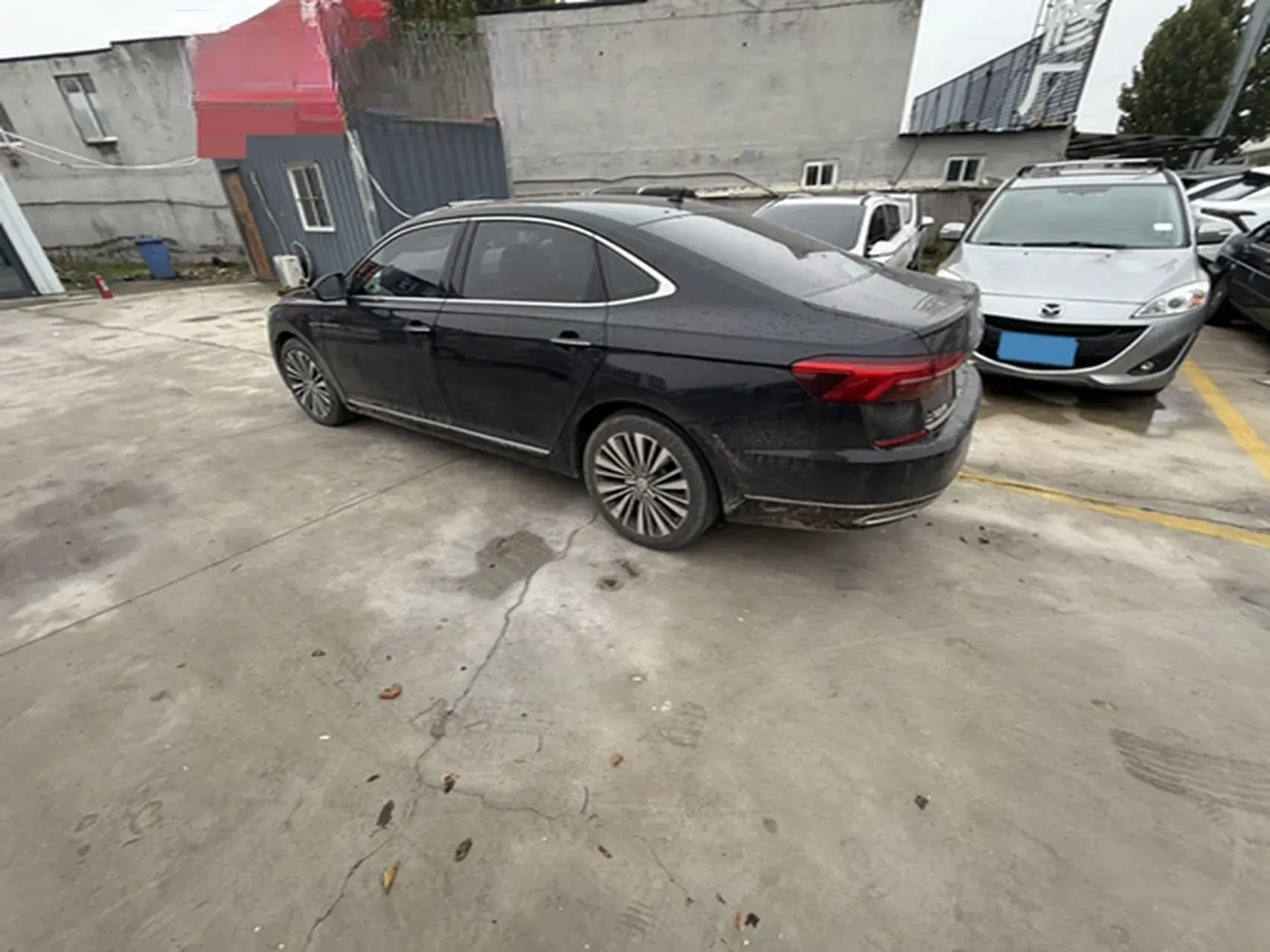 2019 VOLKSWAGEN PASSAT thumbnail 4