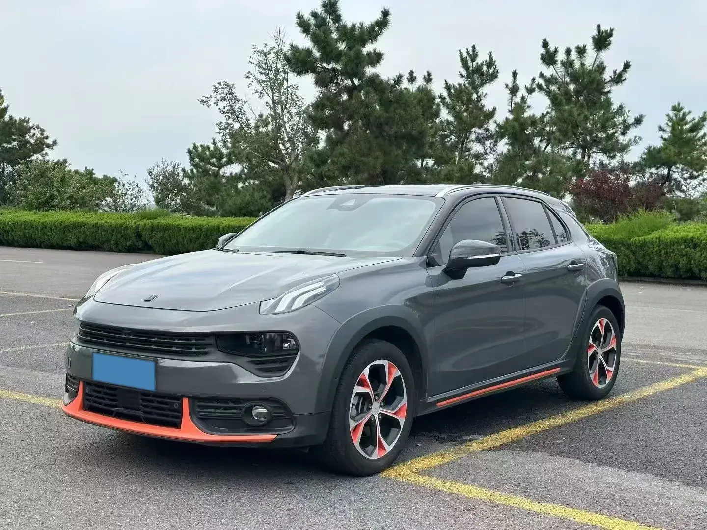 2020 LYNK&CO 02 view 1
