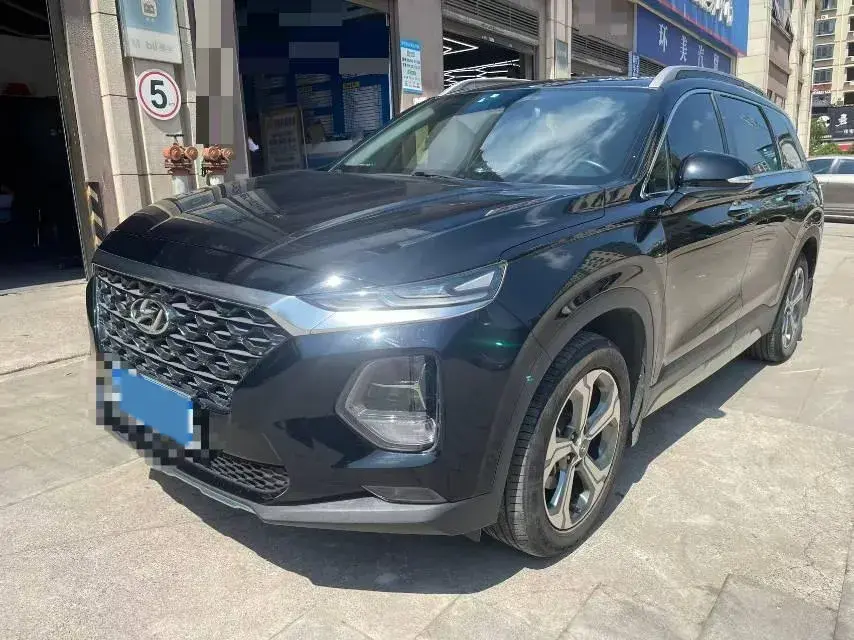 2019 Hyundai Santafe 2.0T 240HP L4 8AT