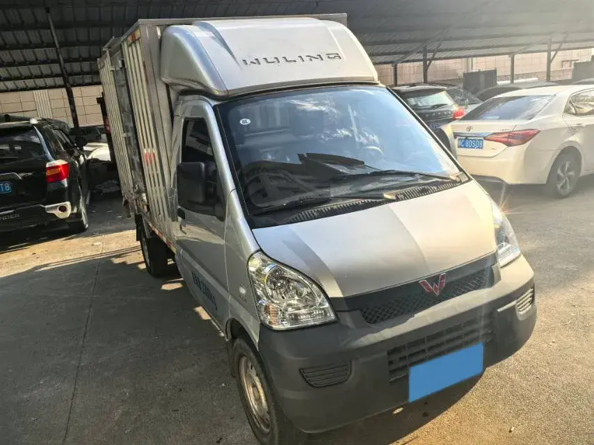 2022 WULING RONGGUANG thumbnail 3