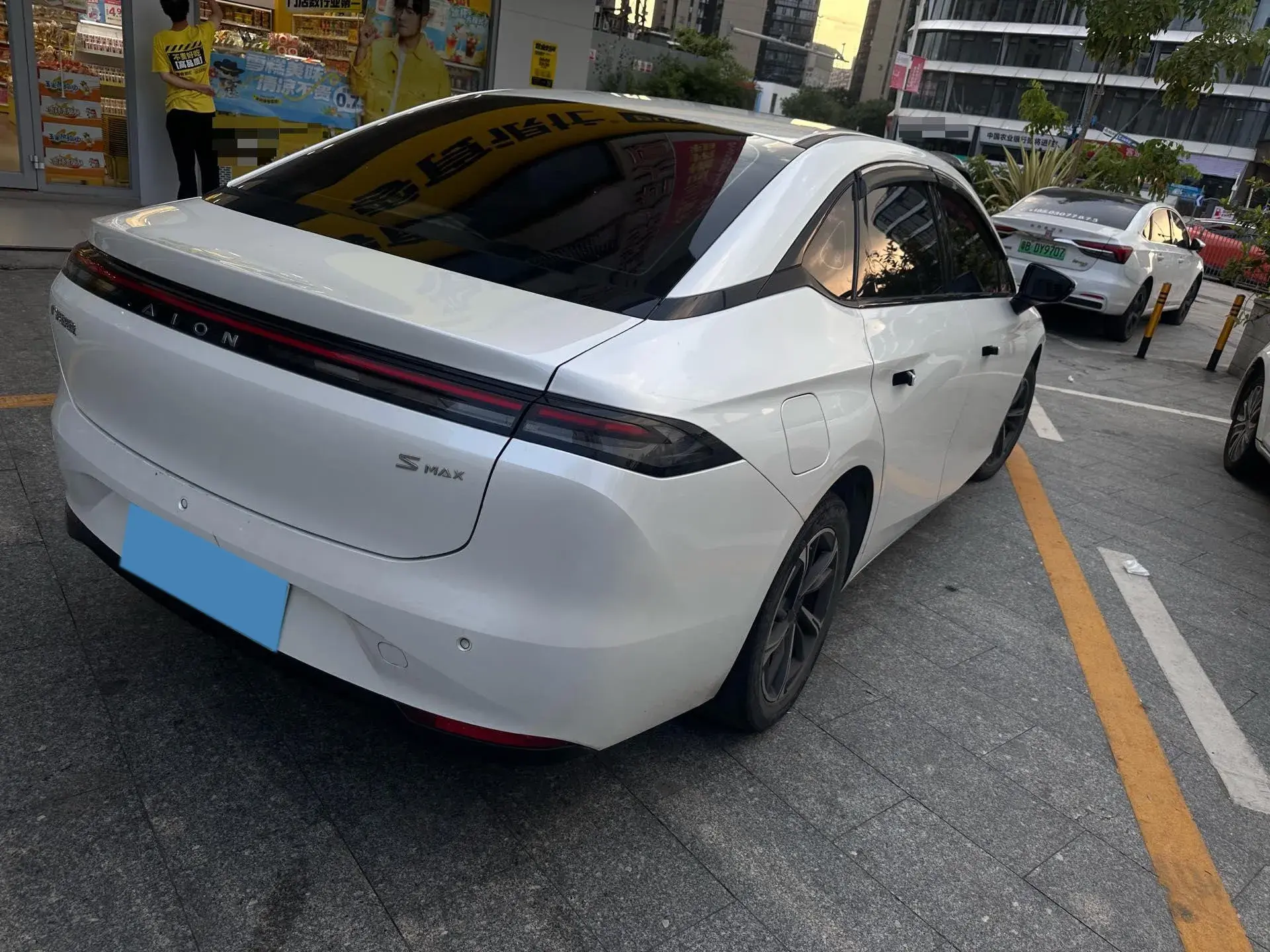 2023 AION S thumbnail 4