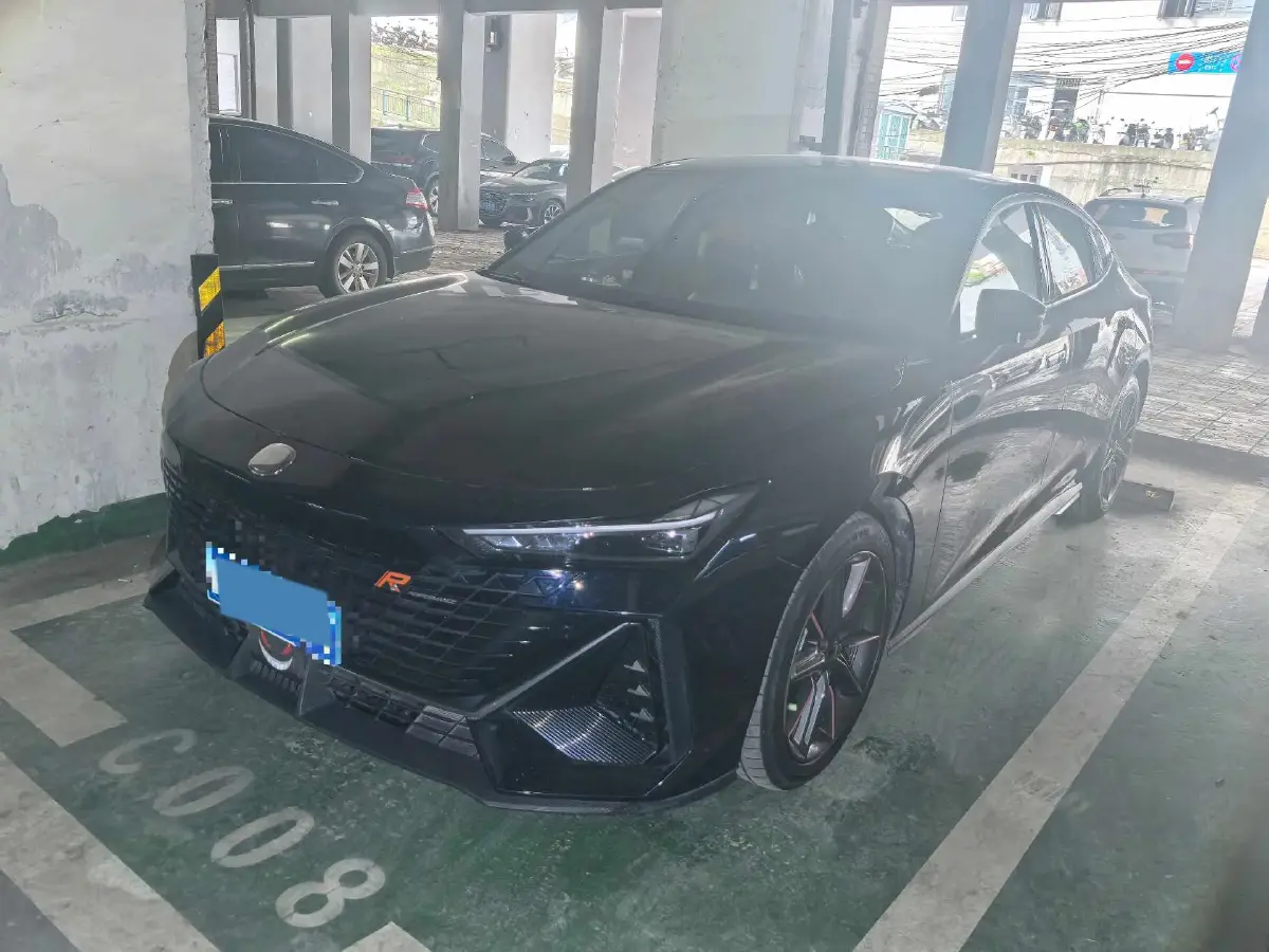 2022 ChangAn UNI-V 1.5T 188HP L4 7DCT