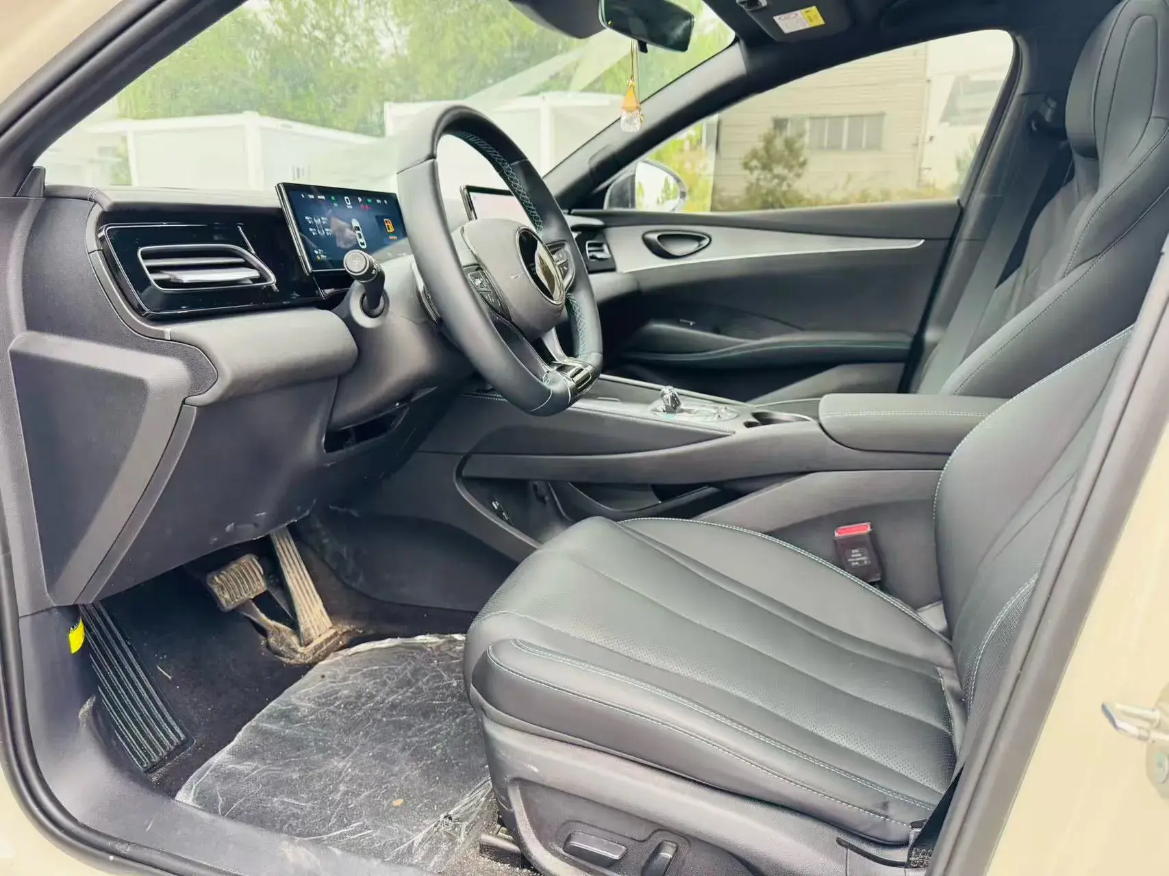 2025 BYD SEAL05 thumbnail 3