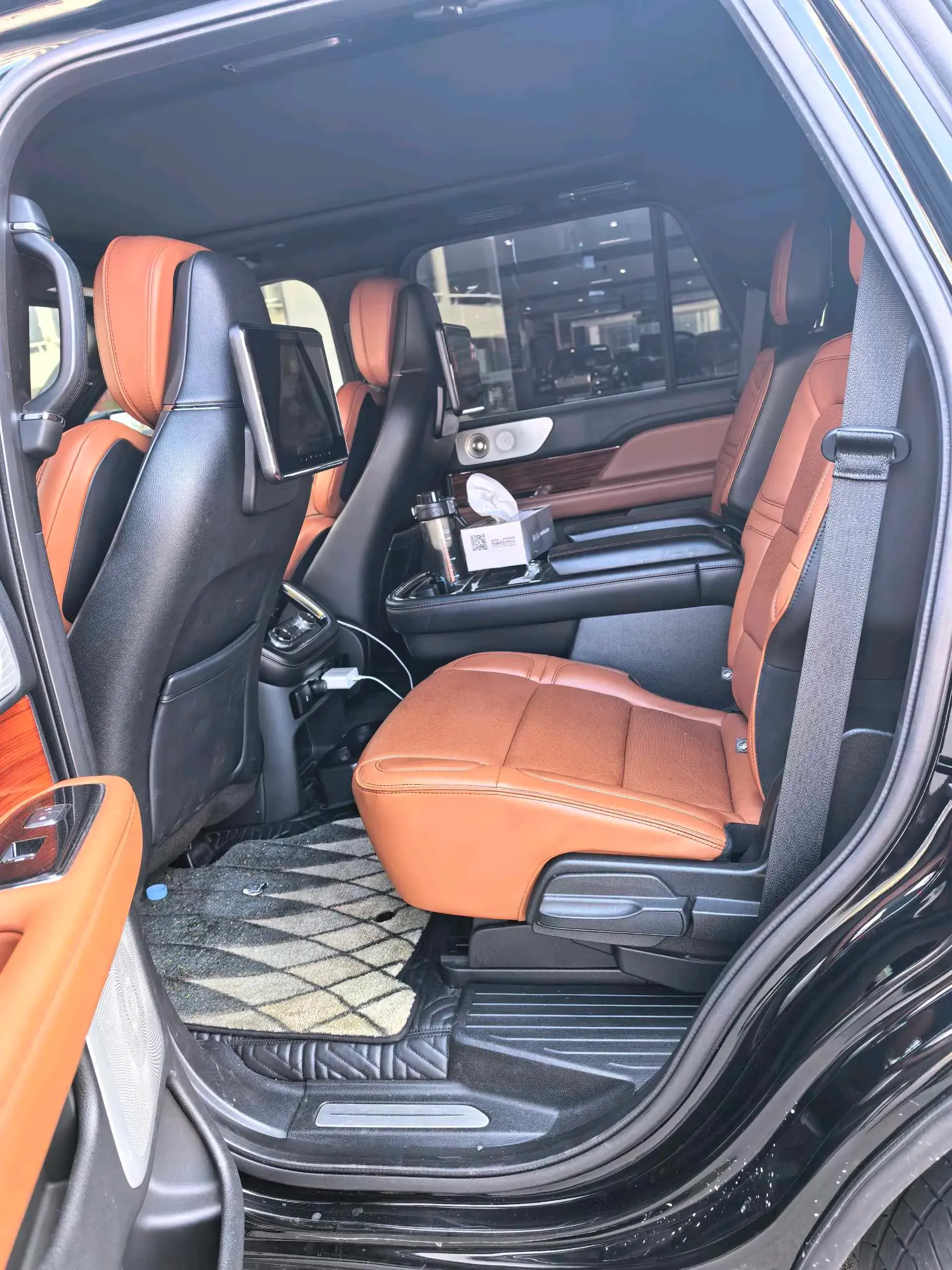 2018 LINCOLN NAVIGATOR thumbnail 2