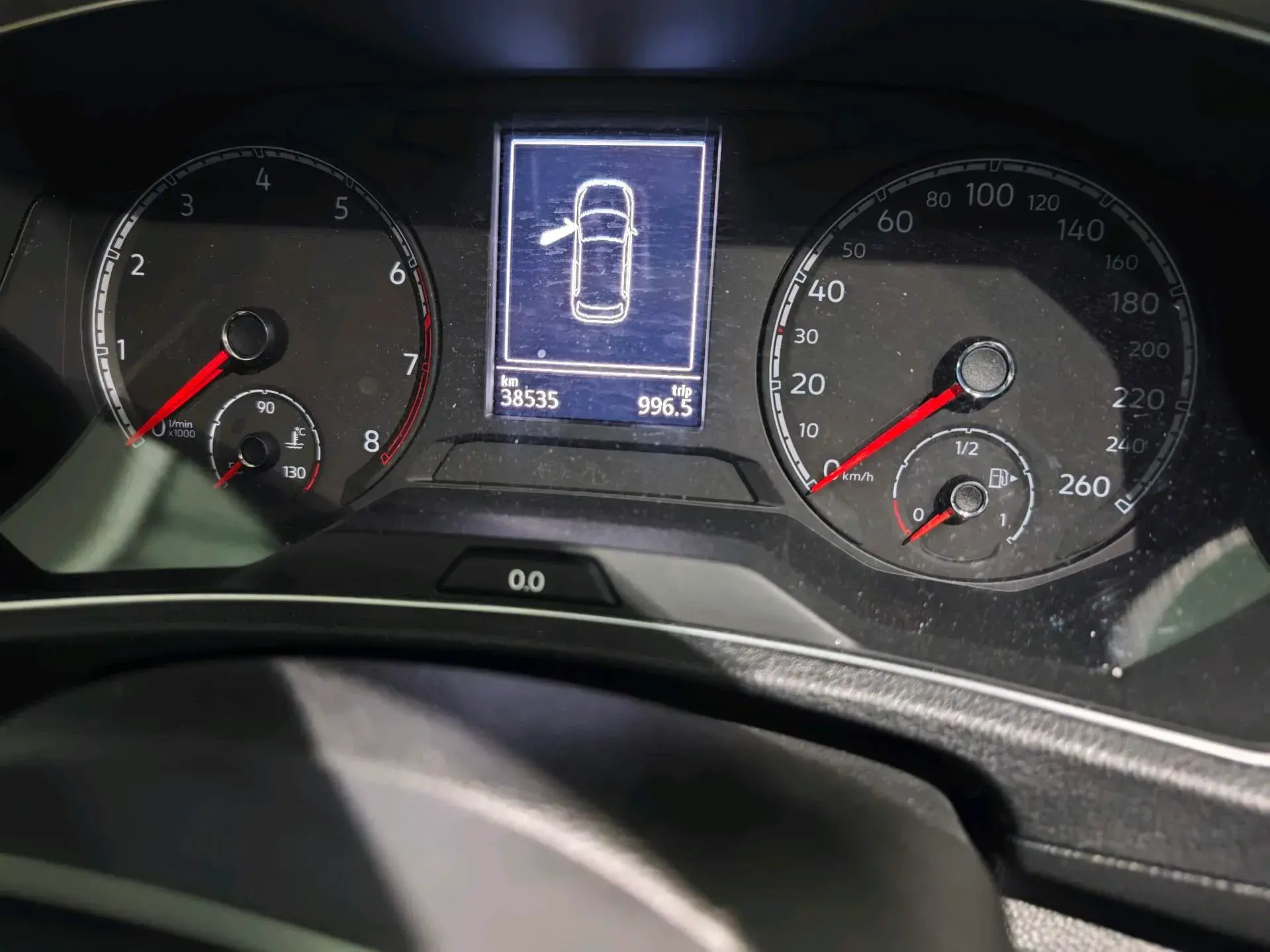 2021 VOLKSWAGEN T-ROC thumbnail 3