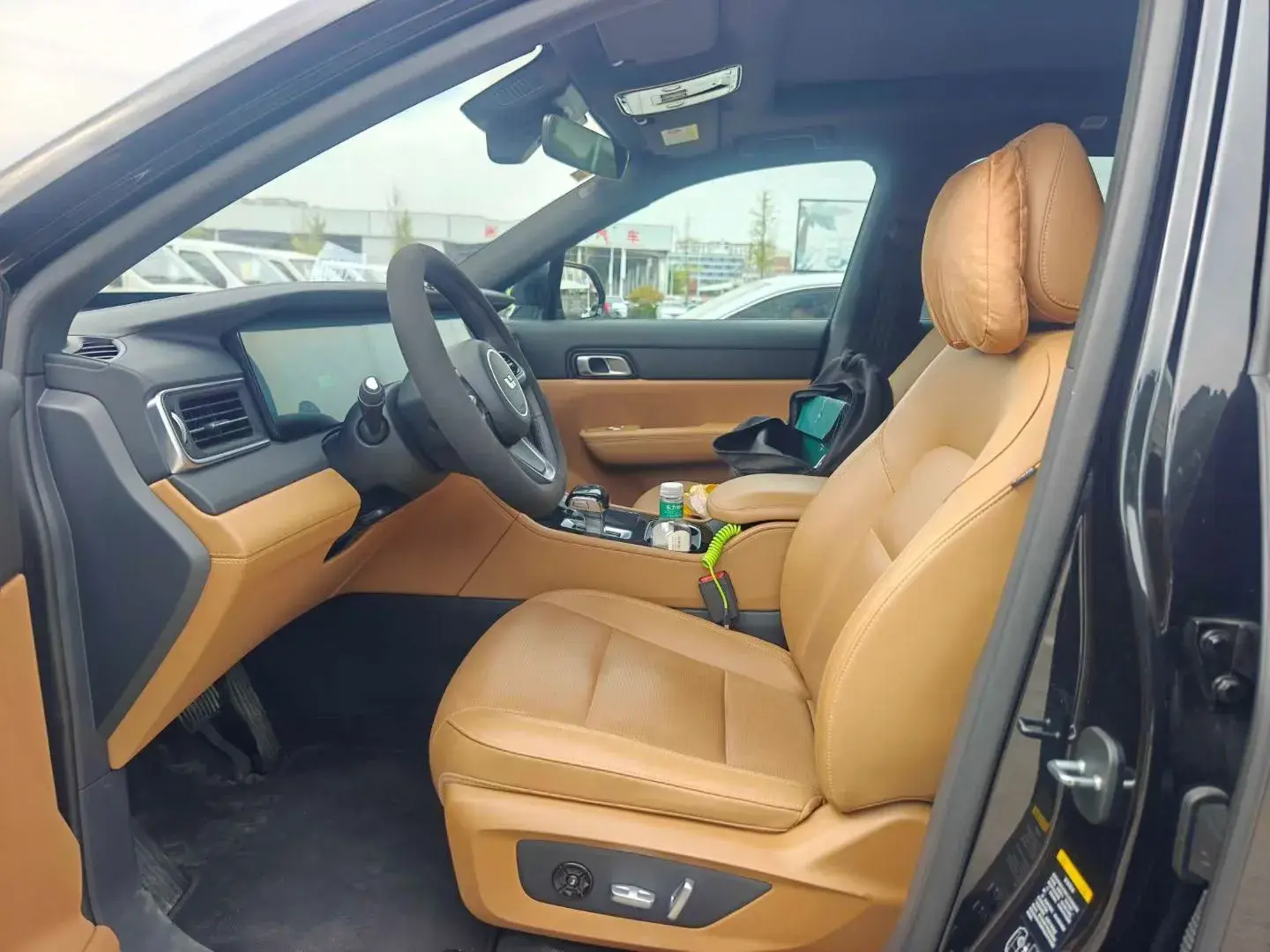 2021 LI ONE thumbnail 4