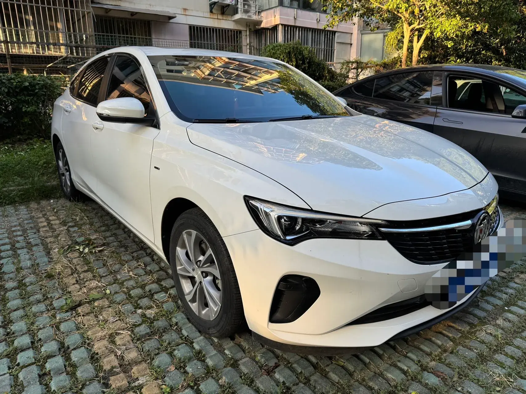 2023 BUICK VERANO thumbnail 2