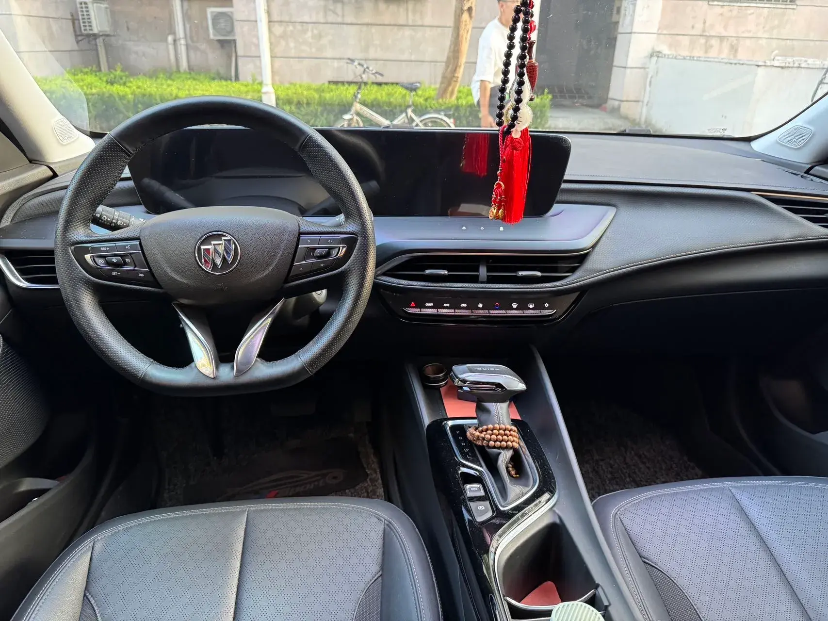 2023 BUICK VERANO thumbnail 4