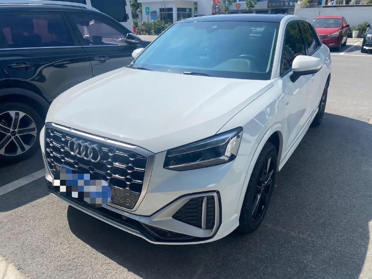 2022 Audi Q2L 1.4T 150HP L4 7DCT