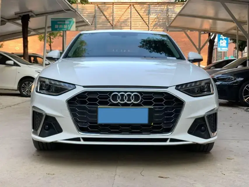 2023 AUDI A4L thumbnail 2