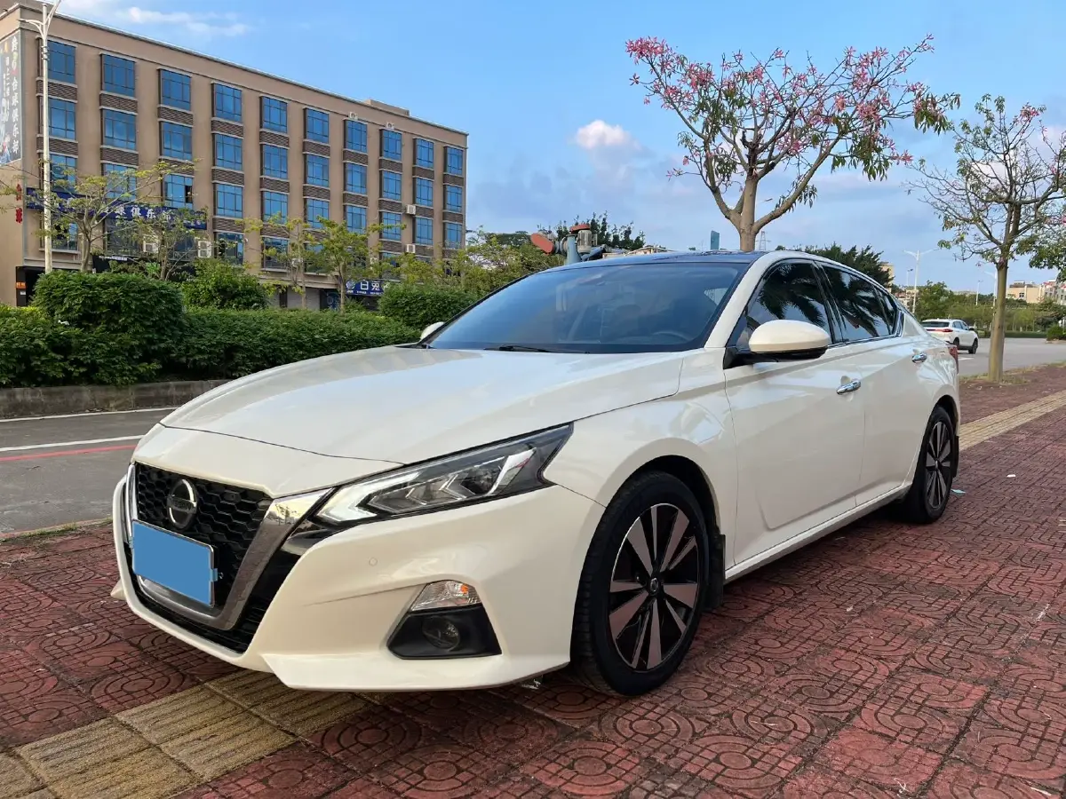 2020 Nissan Teana 2.0T 252HP L4 CVT