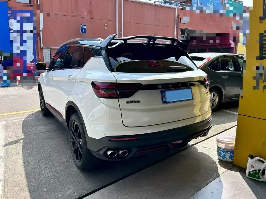 2021 GEELY COOLRAY thumbnail 4