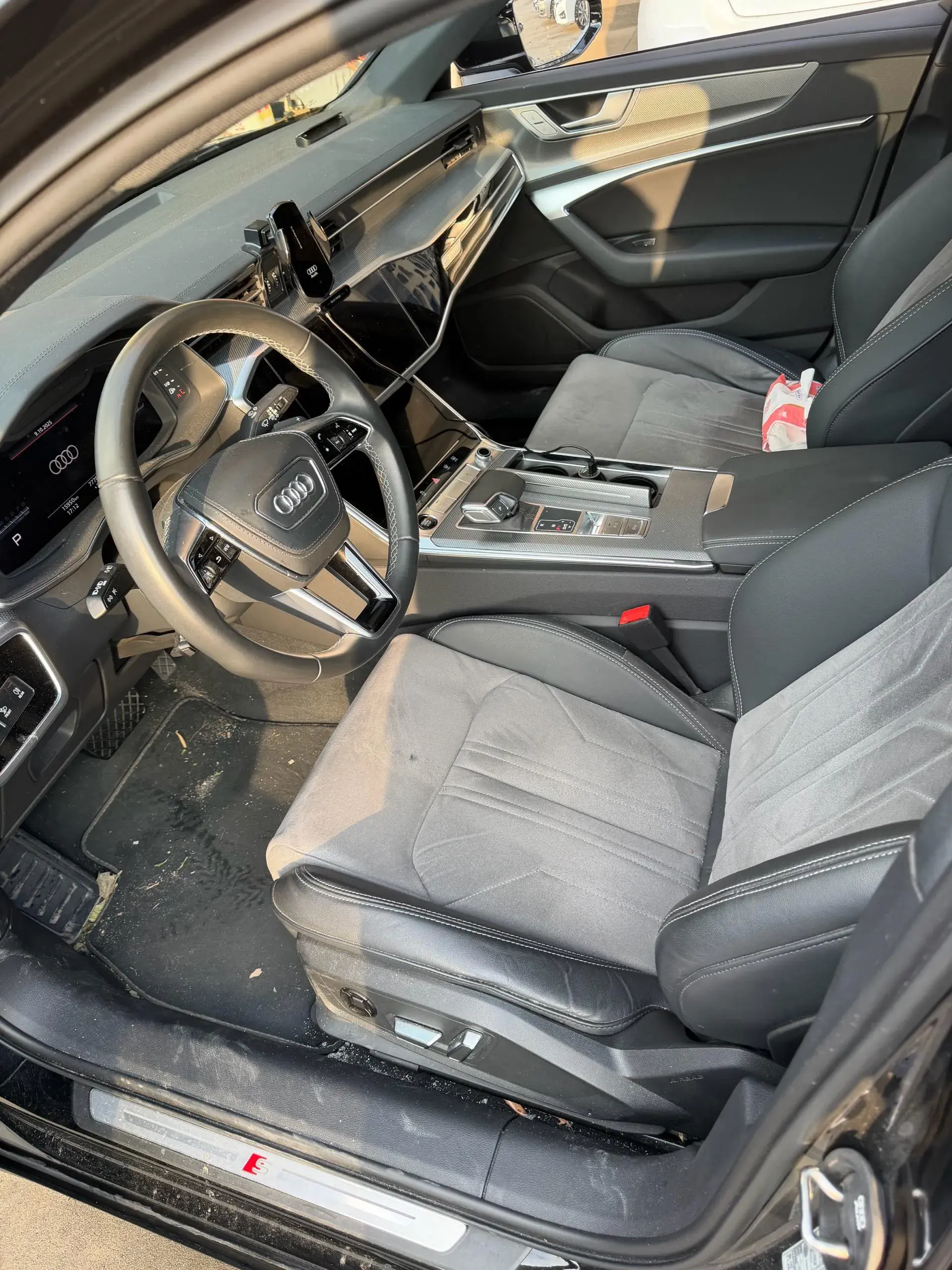 2024 AUDI A6L thumbnail 3