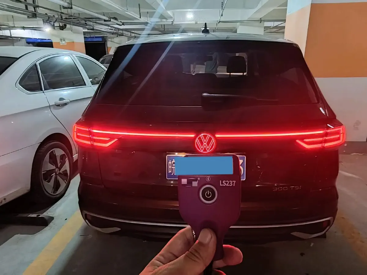 2023 Volkswagen Tharu 1.5T 160HP L4 7DCT,autocango,china used car exporter,china ev exporter,chinese used car exporter,chinese used ev exporter