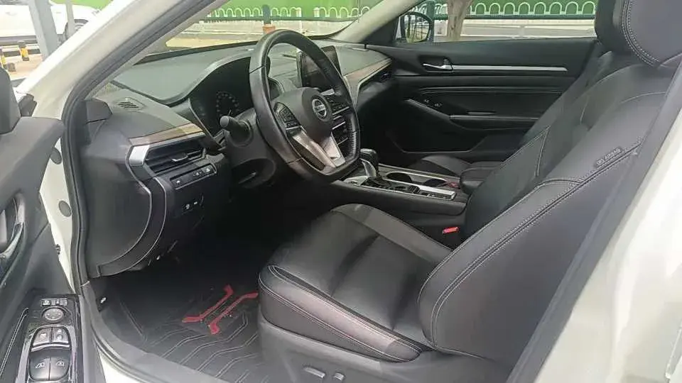 2021 NISSAN TEANA thumbnail 4