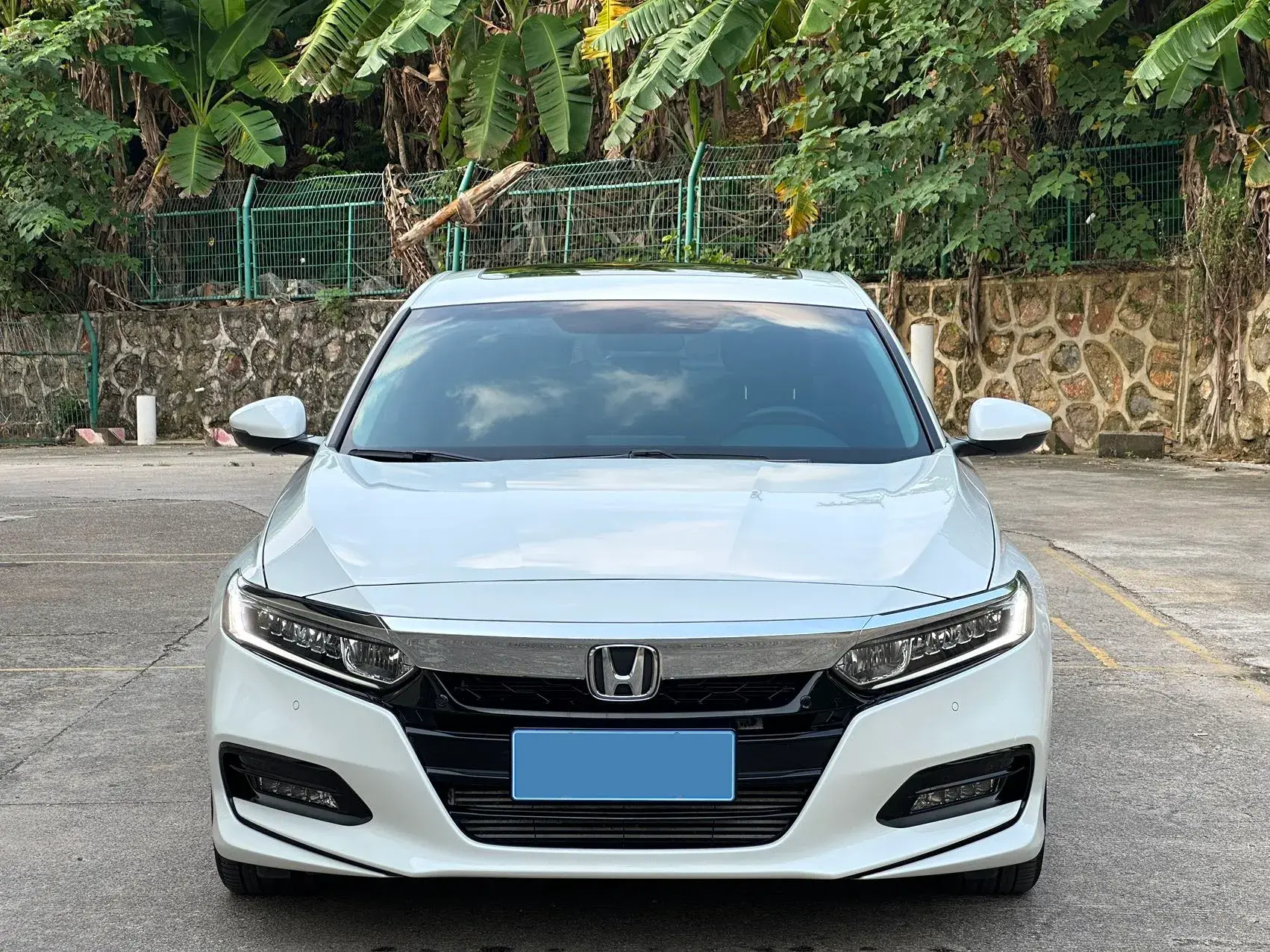 2018 HONDA ACCORD thumbnail 2