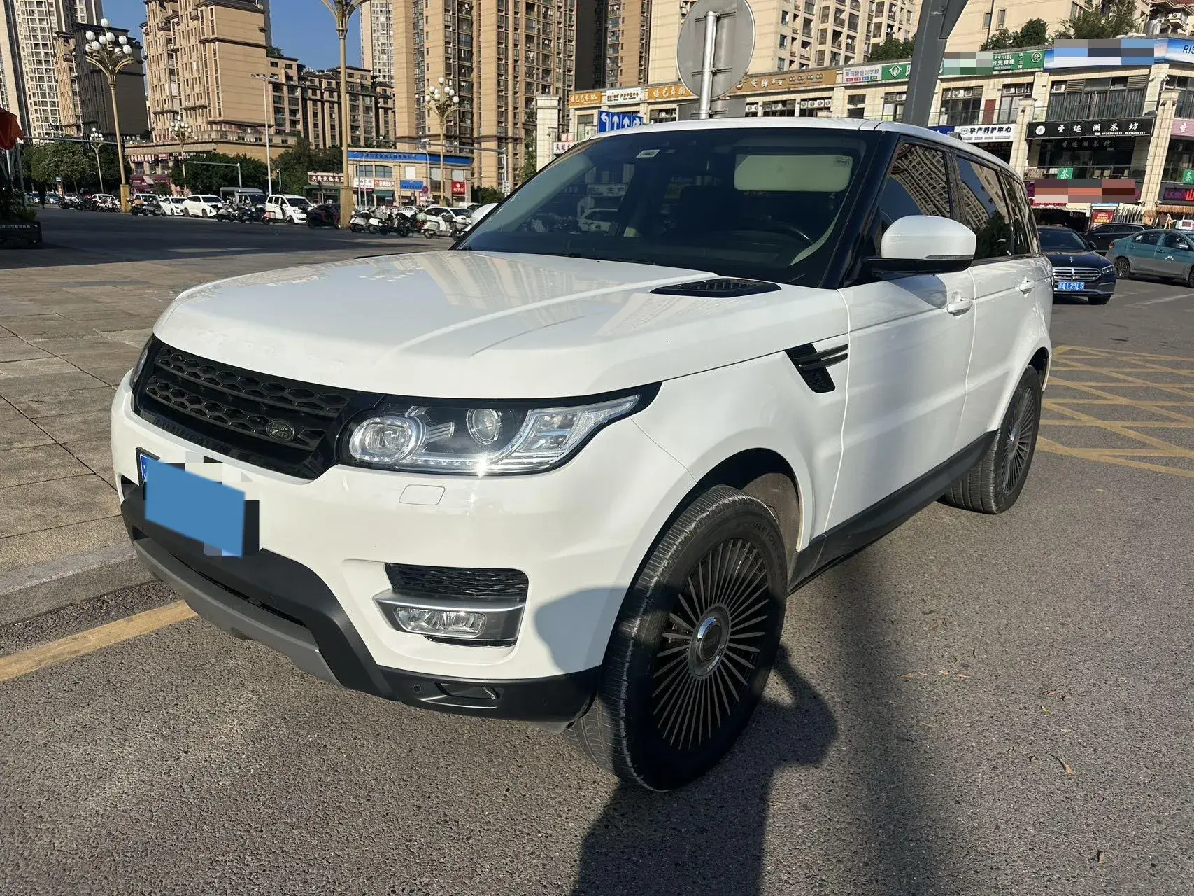 2016 LAND ROVER view 1